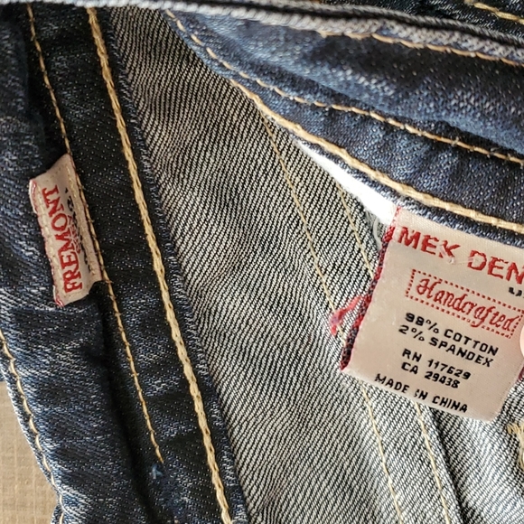 MEK Jeans 8323 - Picture 5 of 11